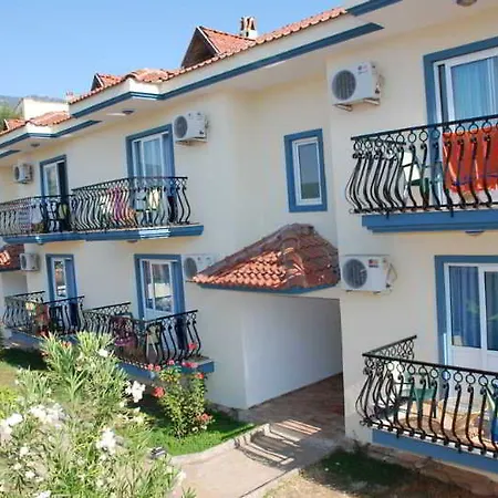 Gurol Aqua Resort Hotel And Apart 3*